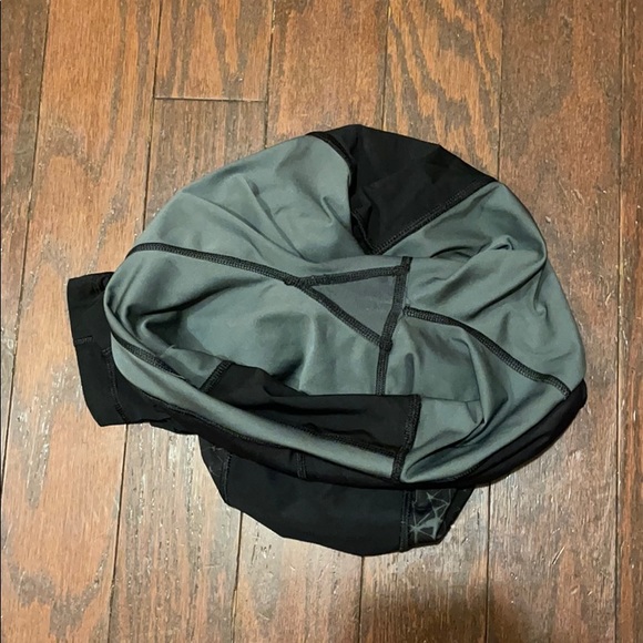 LULULEMON WOMEN’S LEGGINGS SIZE 8 - Picture 16 of 16